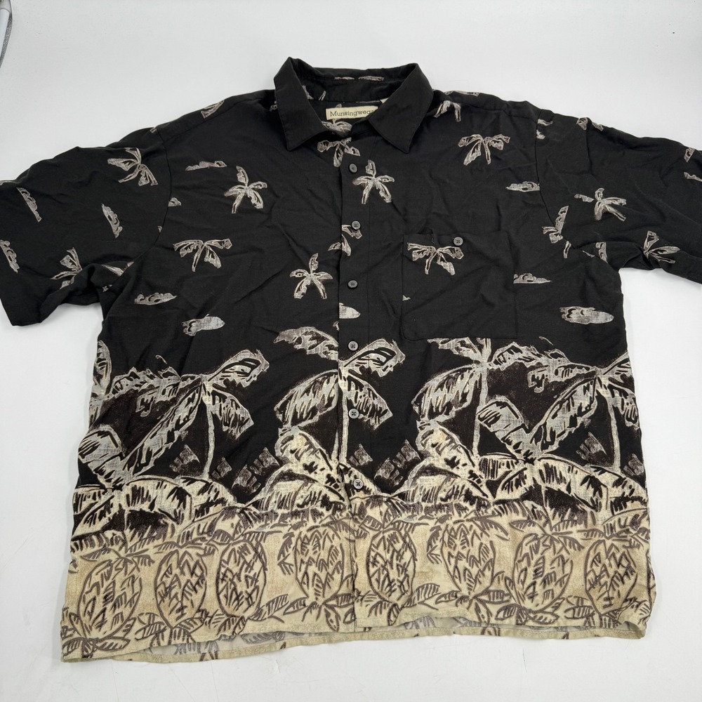 Munsingwear Mens Palm Tree‎ Pineapple Black Rayon Button Up Hawaiian Shirt Large